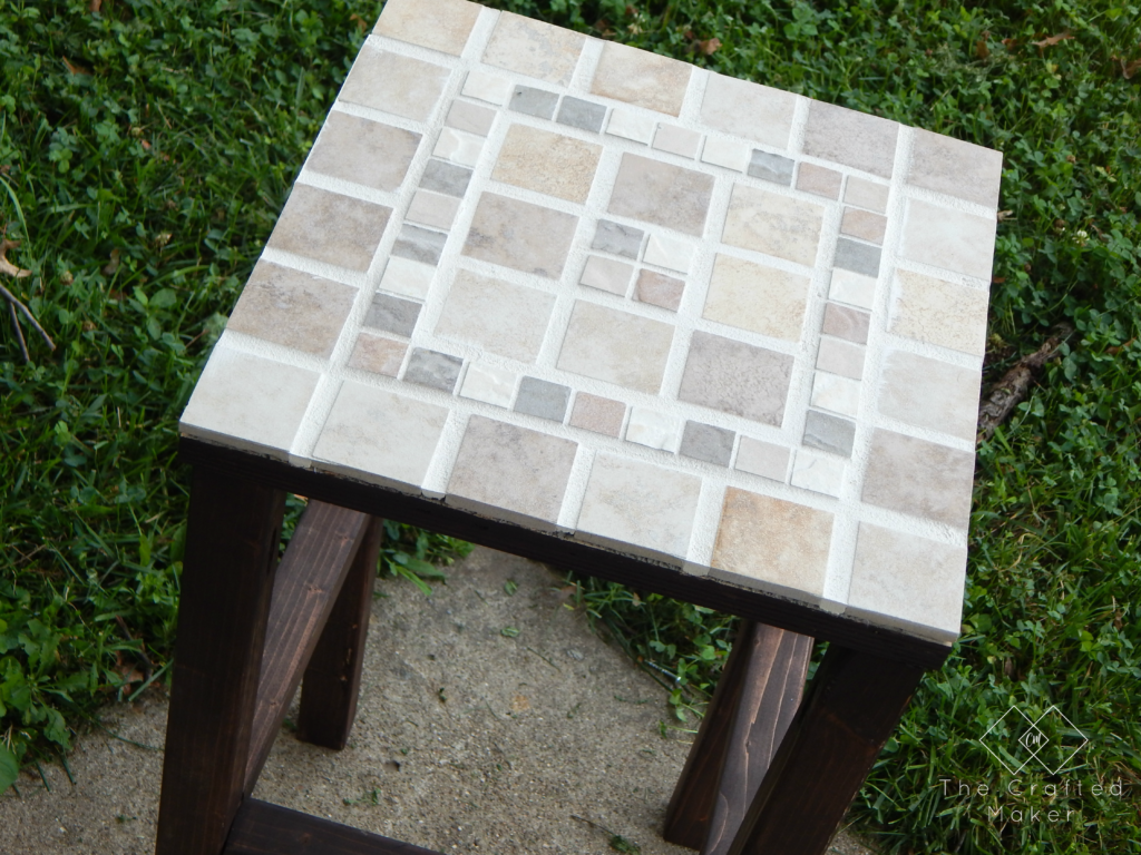 DIY Tiled End Table - Free Plans