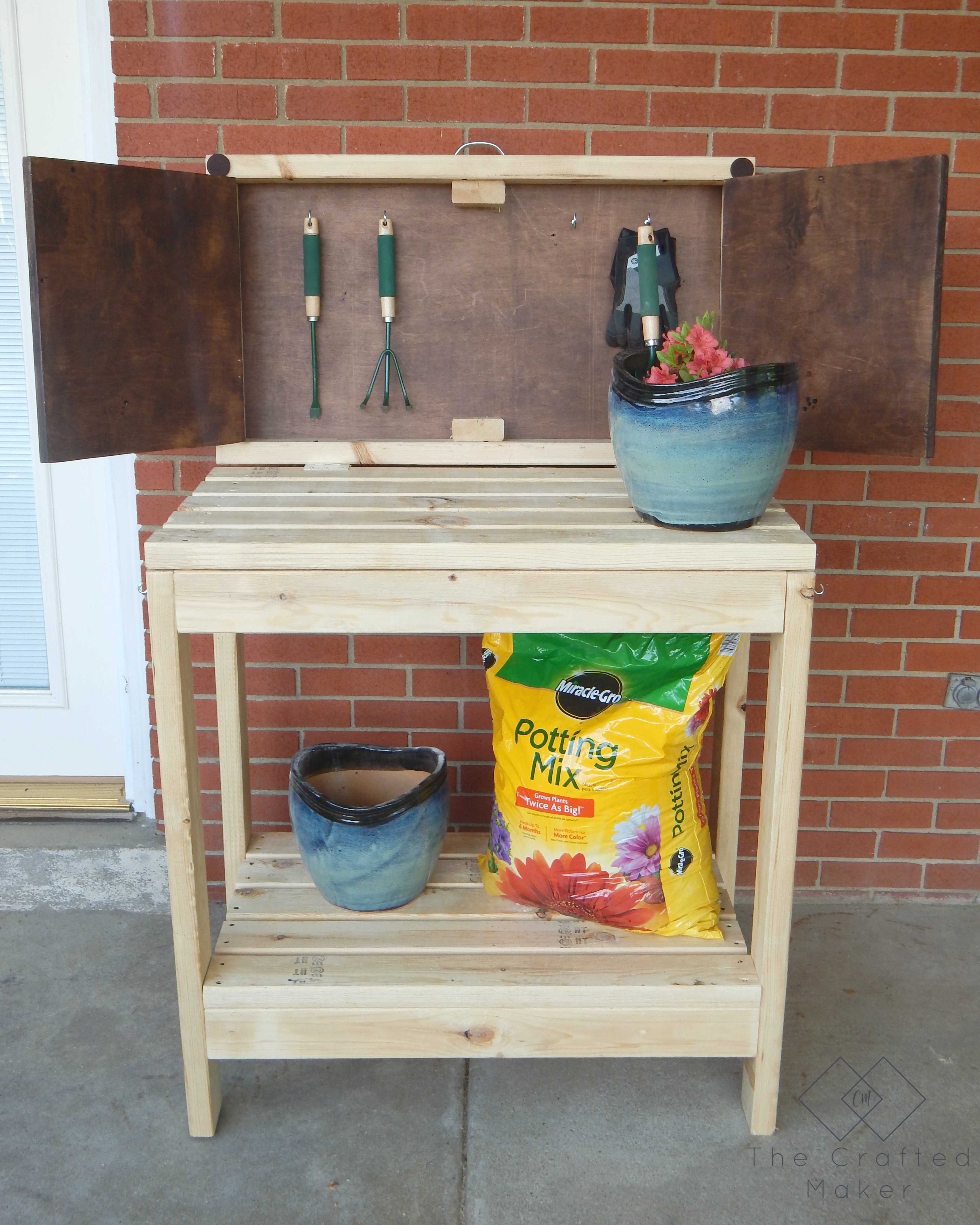 Transform your garden party to a gardening party with this DIY Party Cart / Potting Bench.Lift up to find hidden storage for all of your garden tools.