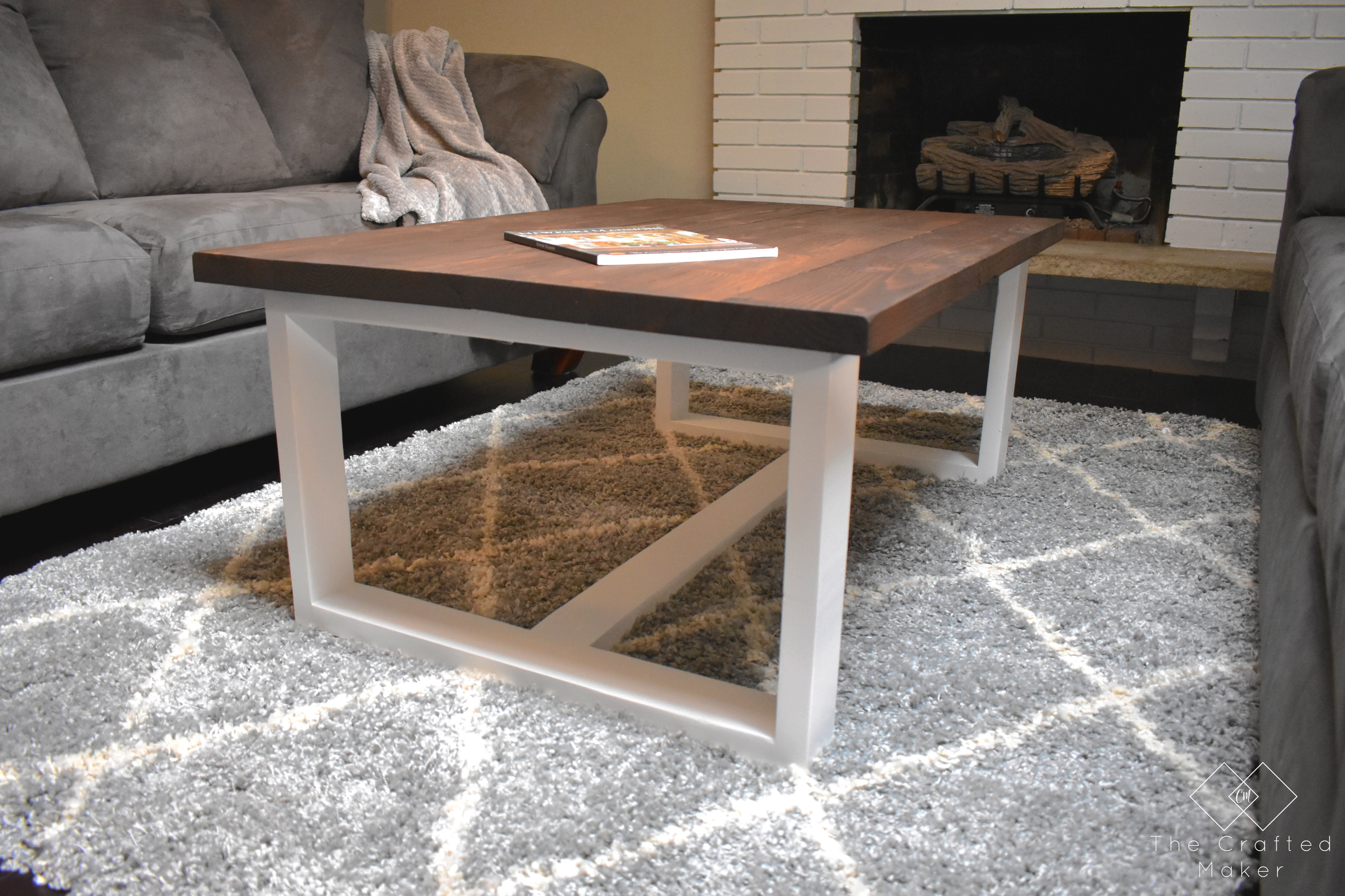 Give your living room some new life with this DIY Modern Farmhouse Coffee Table. Free PDF plans included along with step by step instructions and pictures!